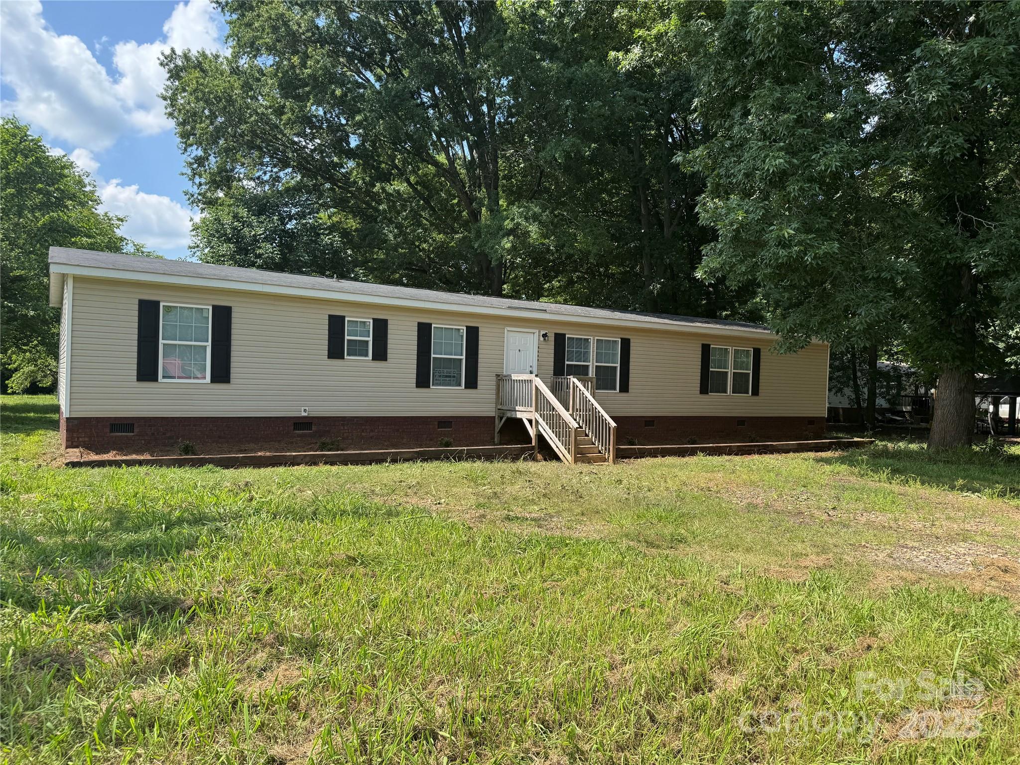 1555 Moore Road