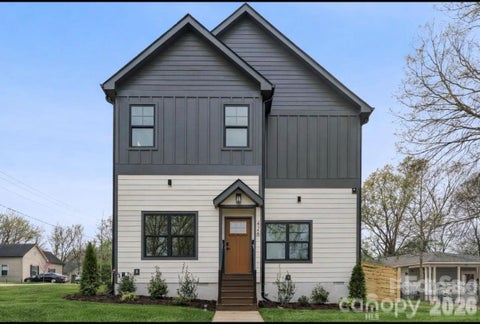 Photo of 426 E 19th Street, Charlotte, NC 28206 (MLS # 4433695)