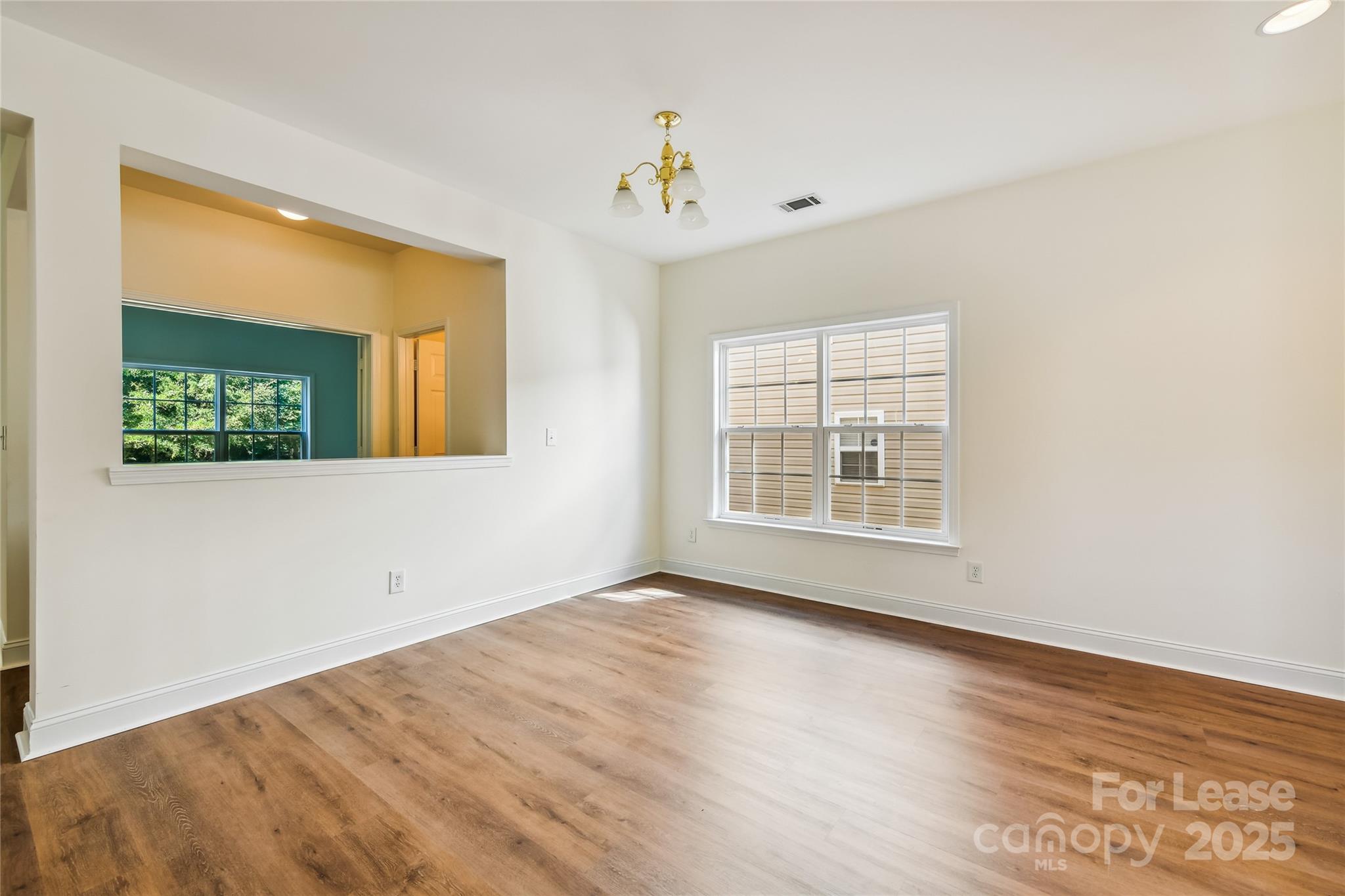 15614 Normans Landing Drive