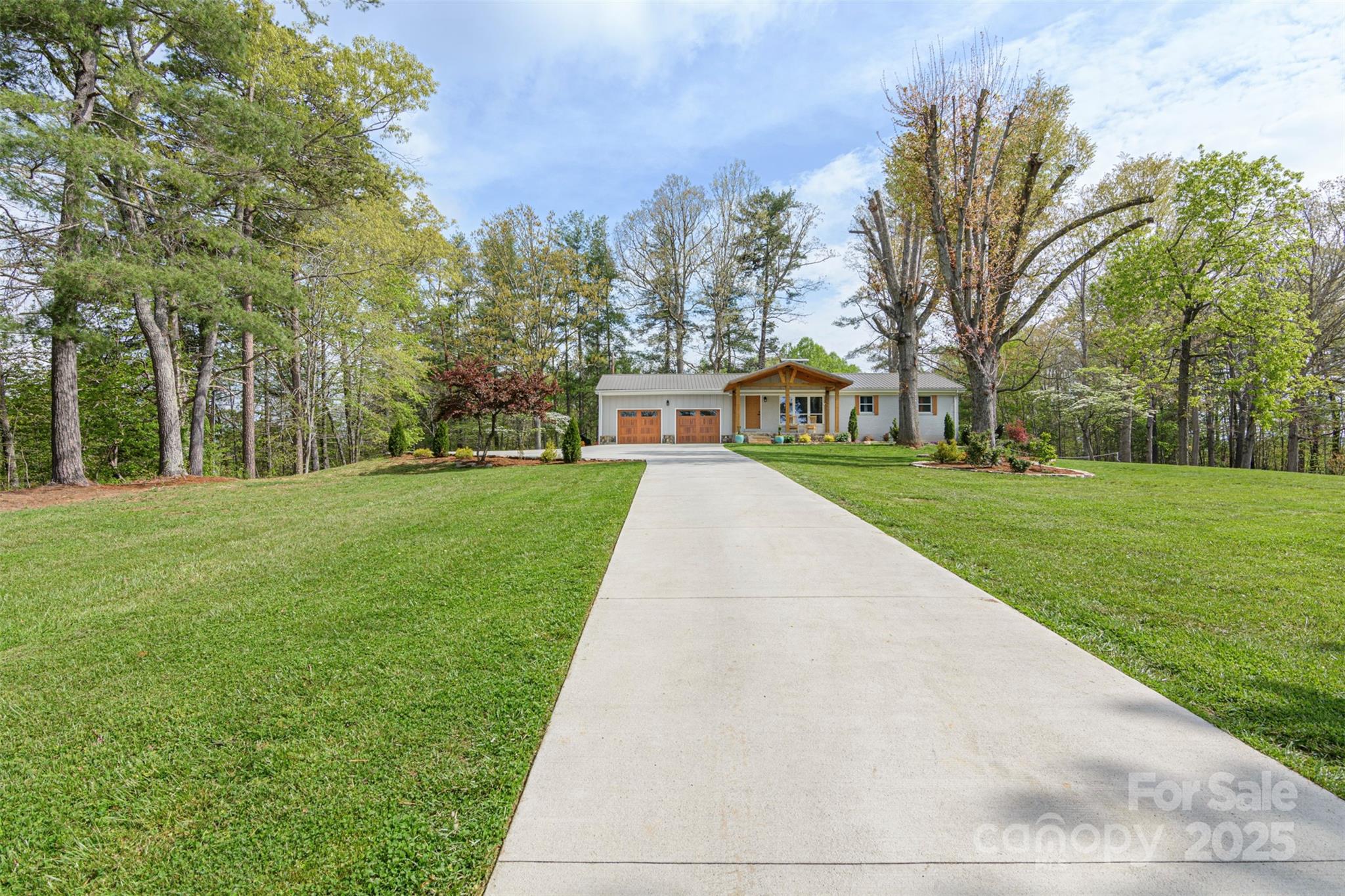 609 Old Mars Hill Highway