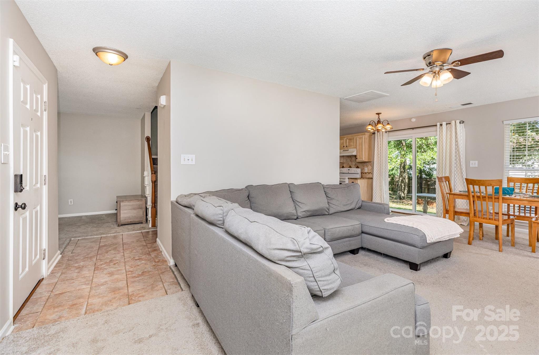 1909 Safflower Circle