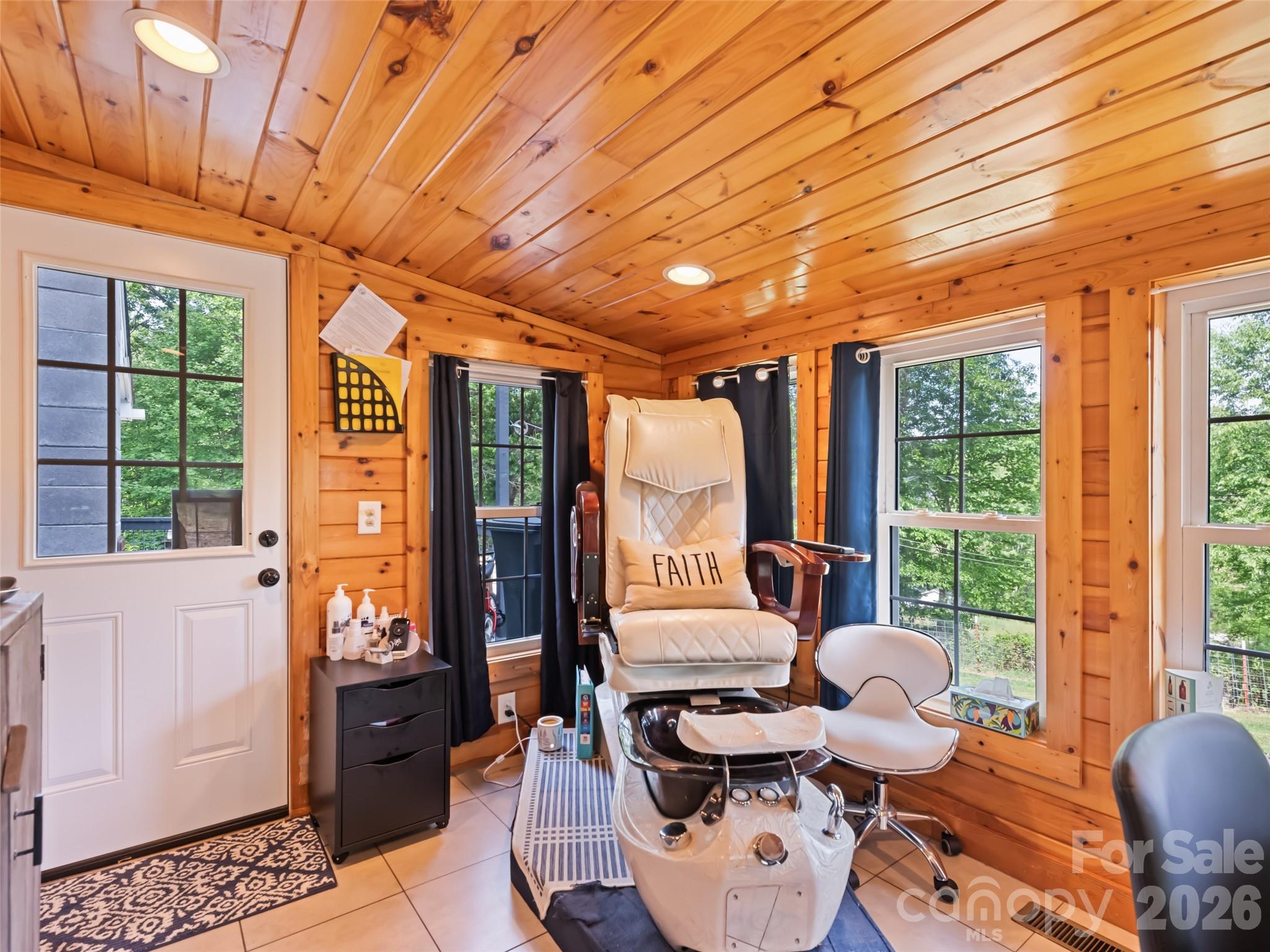 Thistle Ridge - Residential