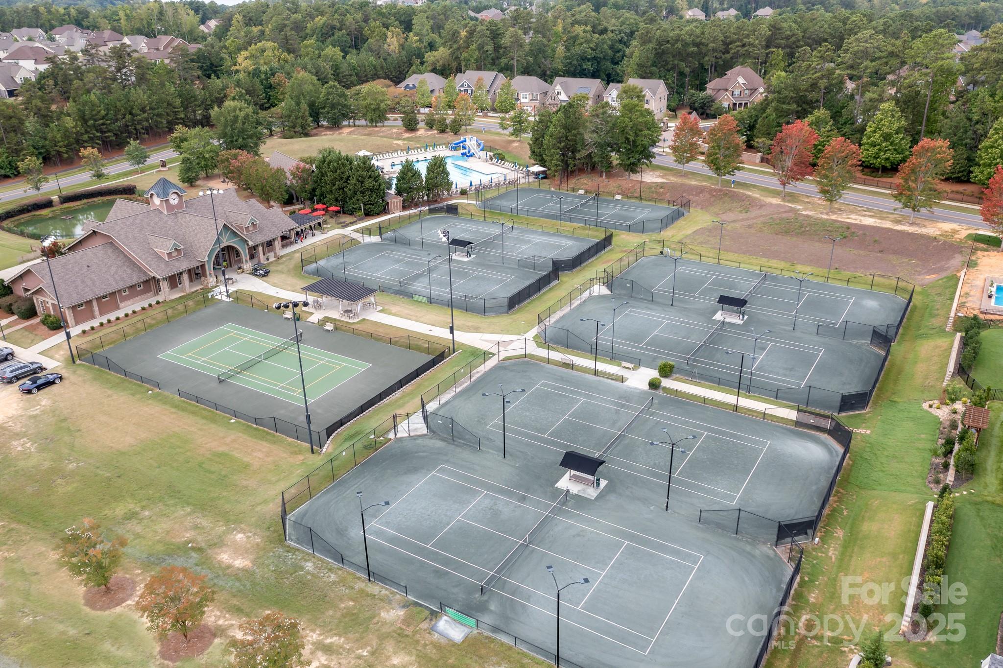 The Palisades - Residential