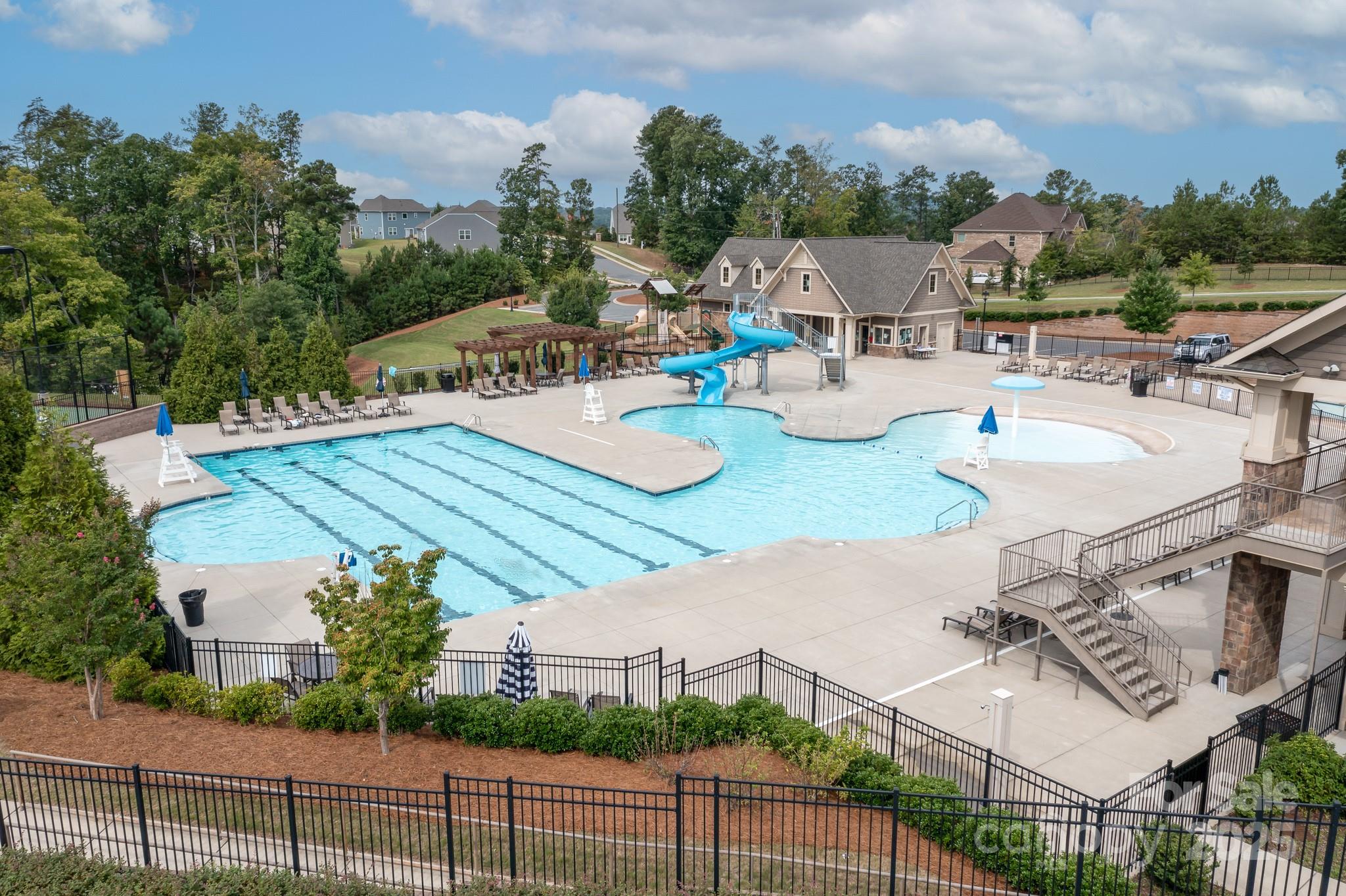 The Palisades - Residential