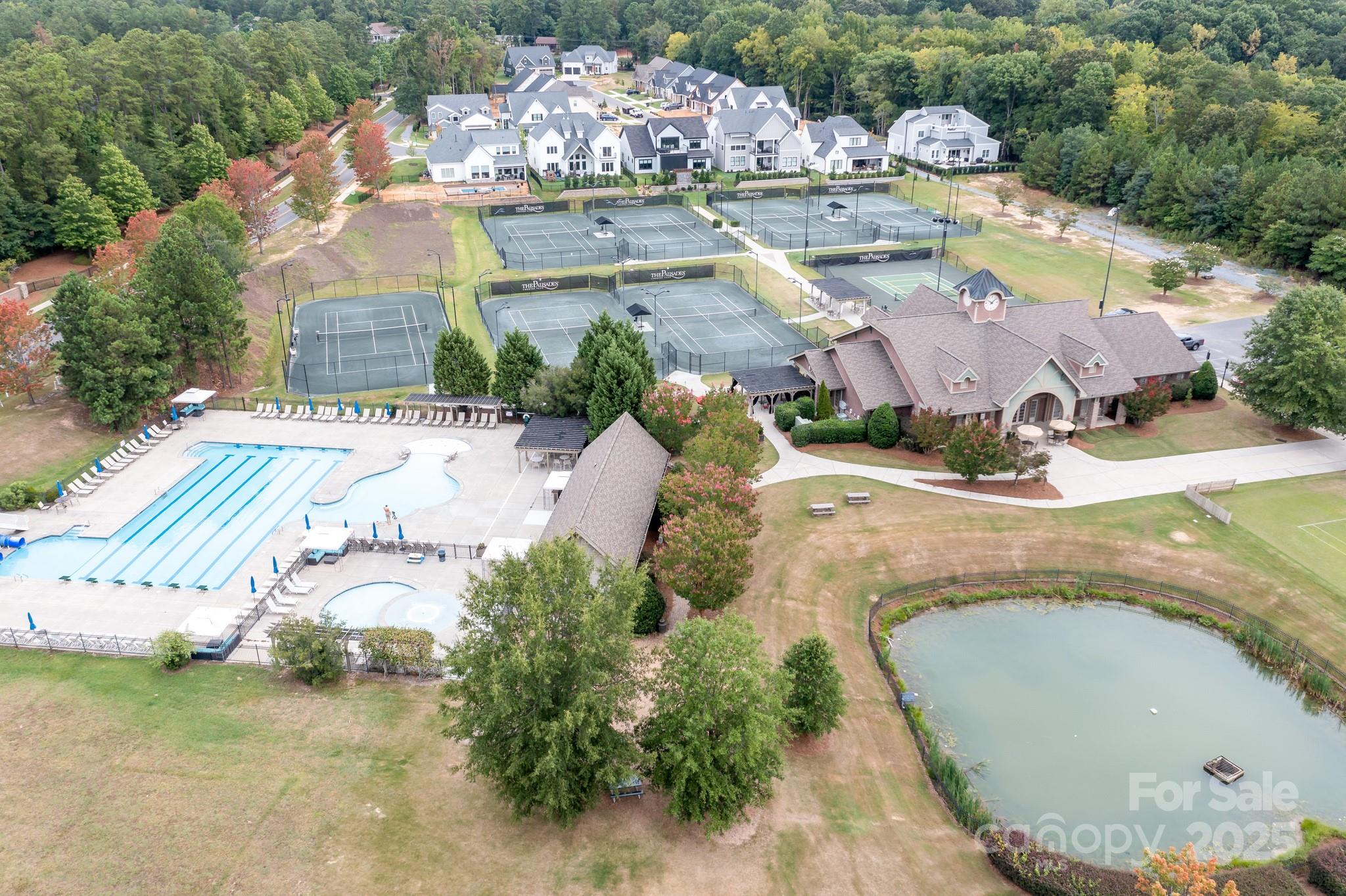 The Palisades - Residential