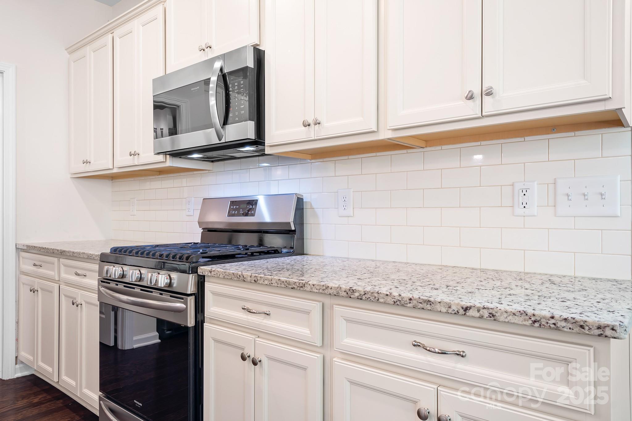 The Palisades - Residential