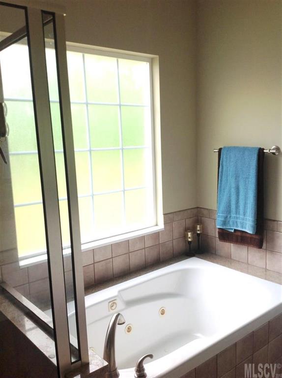 Hickory Woods - Residential