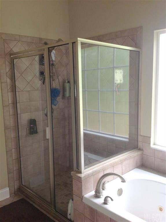 Hickory Woods - Residential