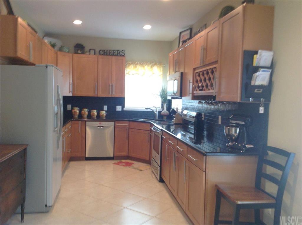 Hickory Woods - Residential