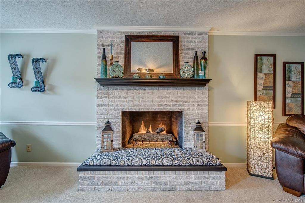 Colony Woods - Residential