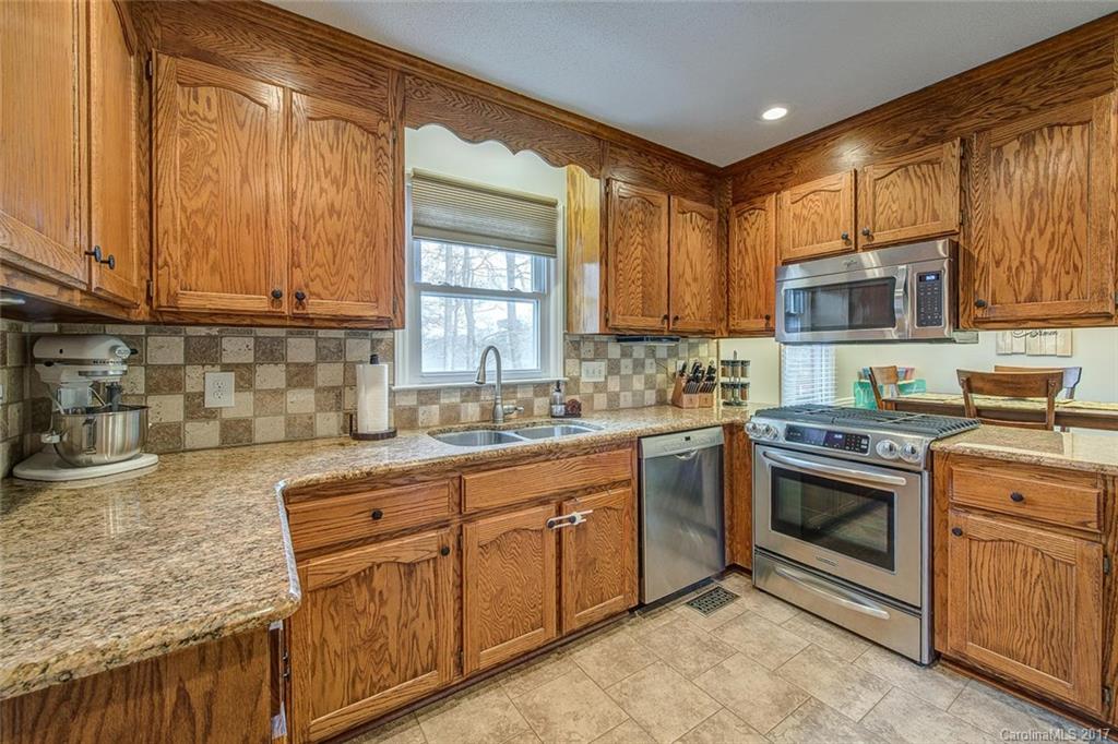 Colony Woods - Residential