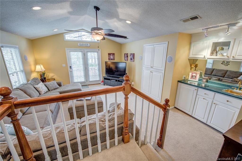 Colony Woods - Residential