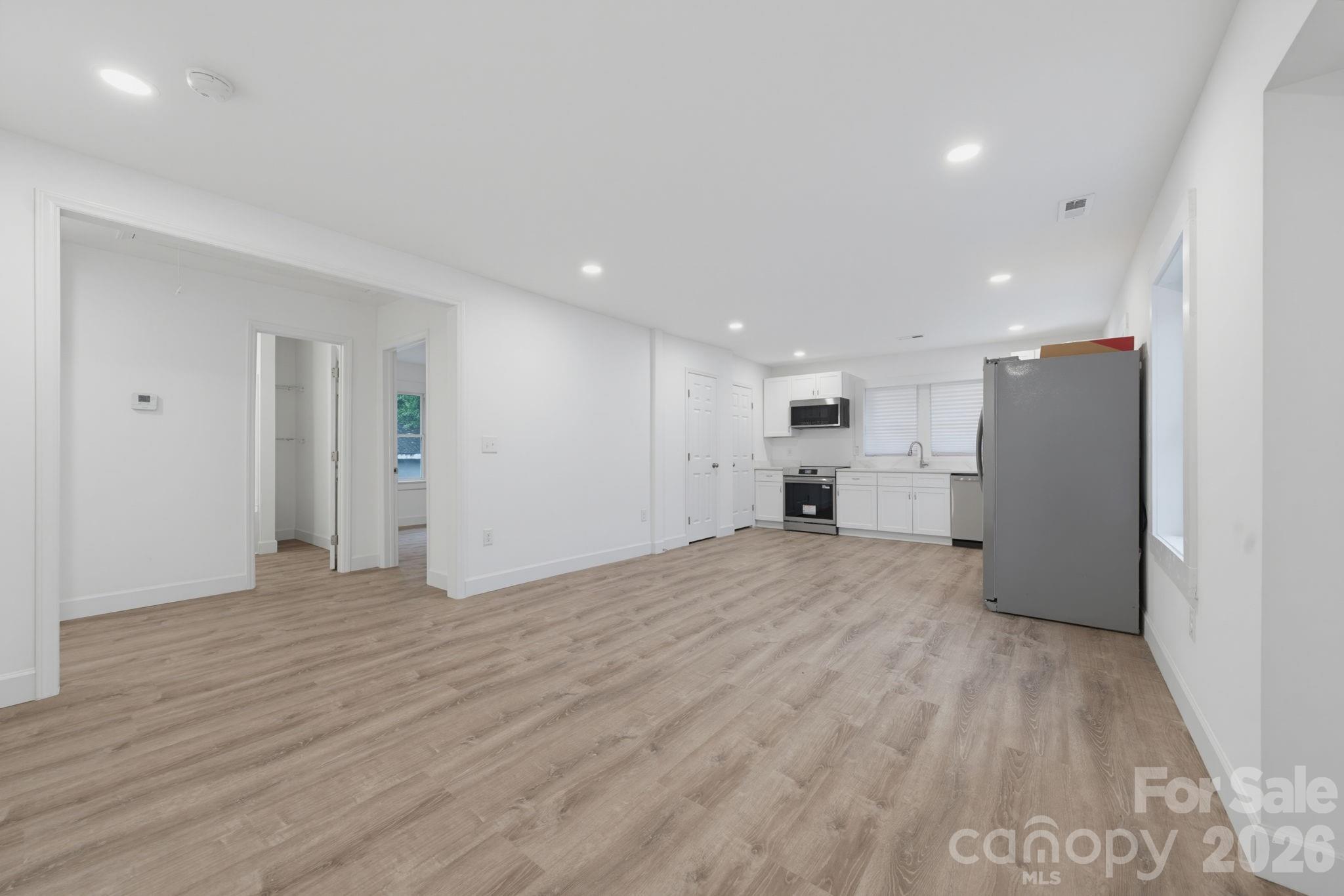 2211 Second Street
