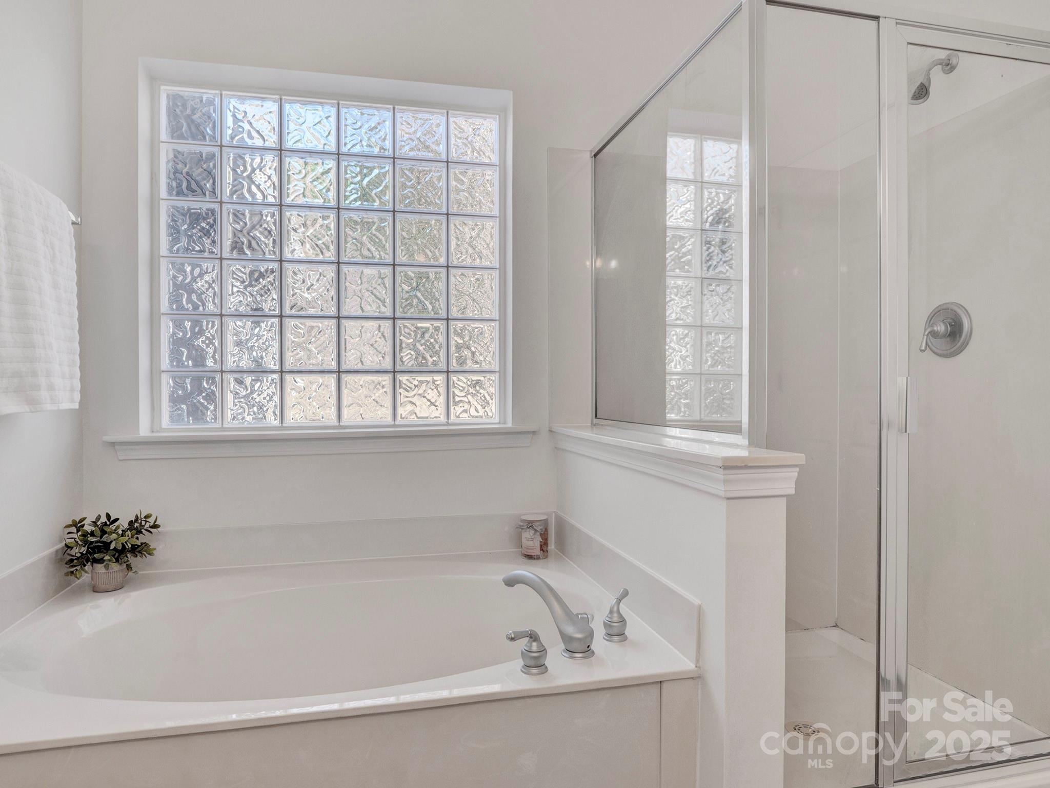 Demere - Residential