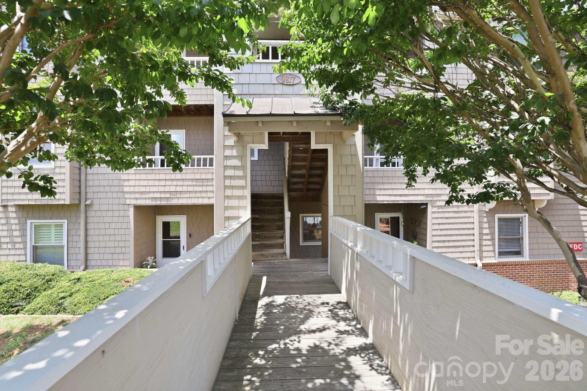 9817 Emerald Point Drive 4