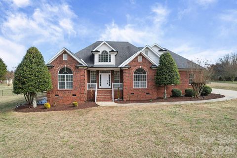 715 Witmore Road Wingate NC 28174