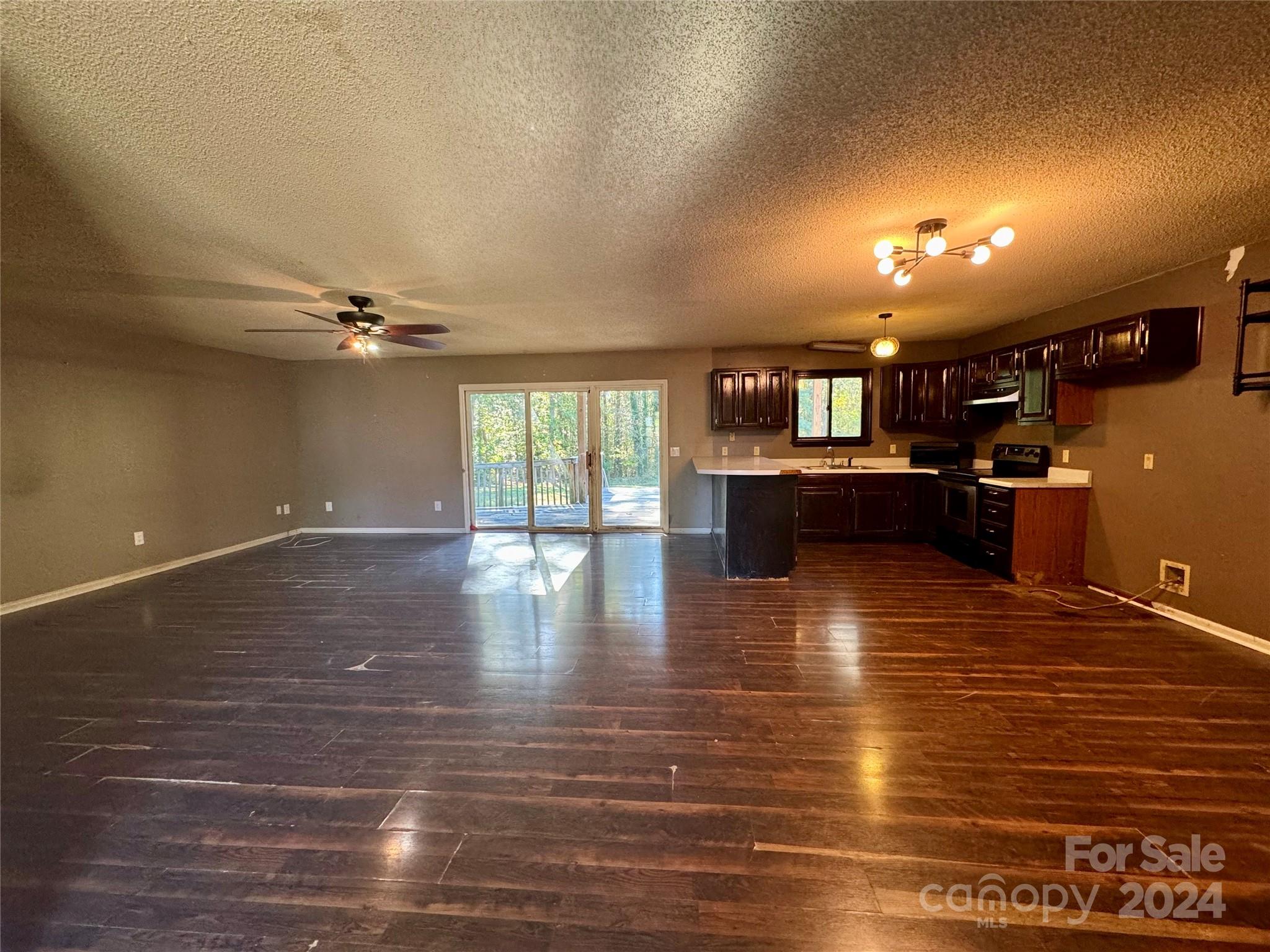 Hilltop Acres - Residential