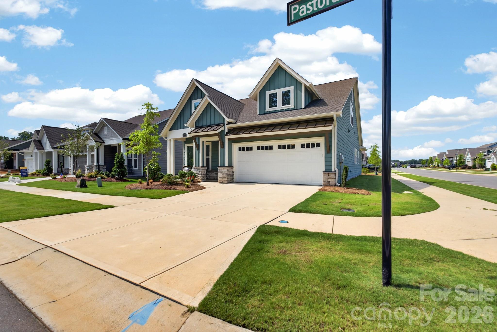 1002 Pastoral Place