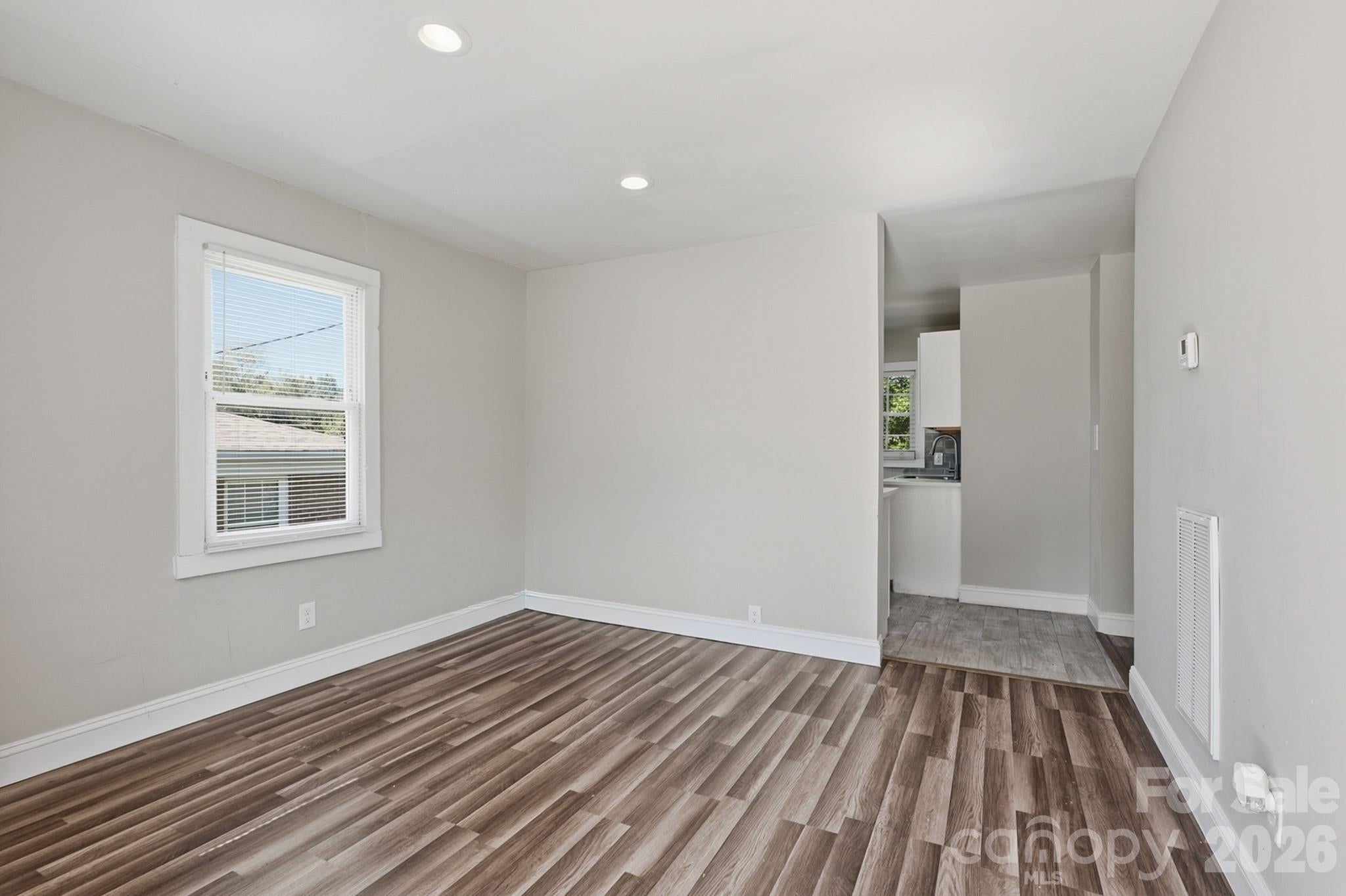 2604 Booker Avenue