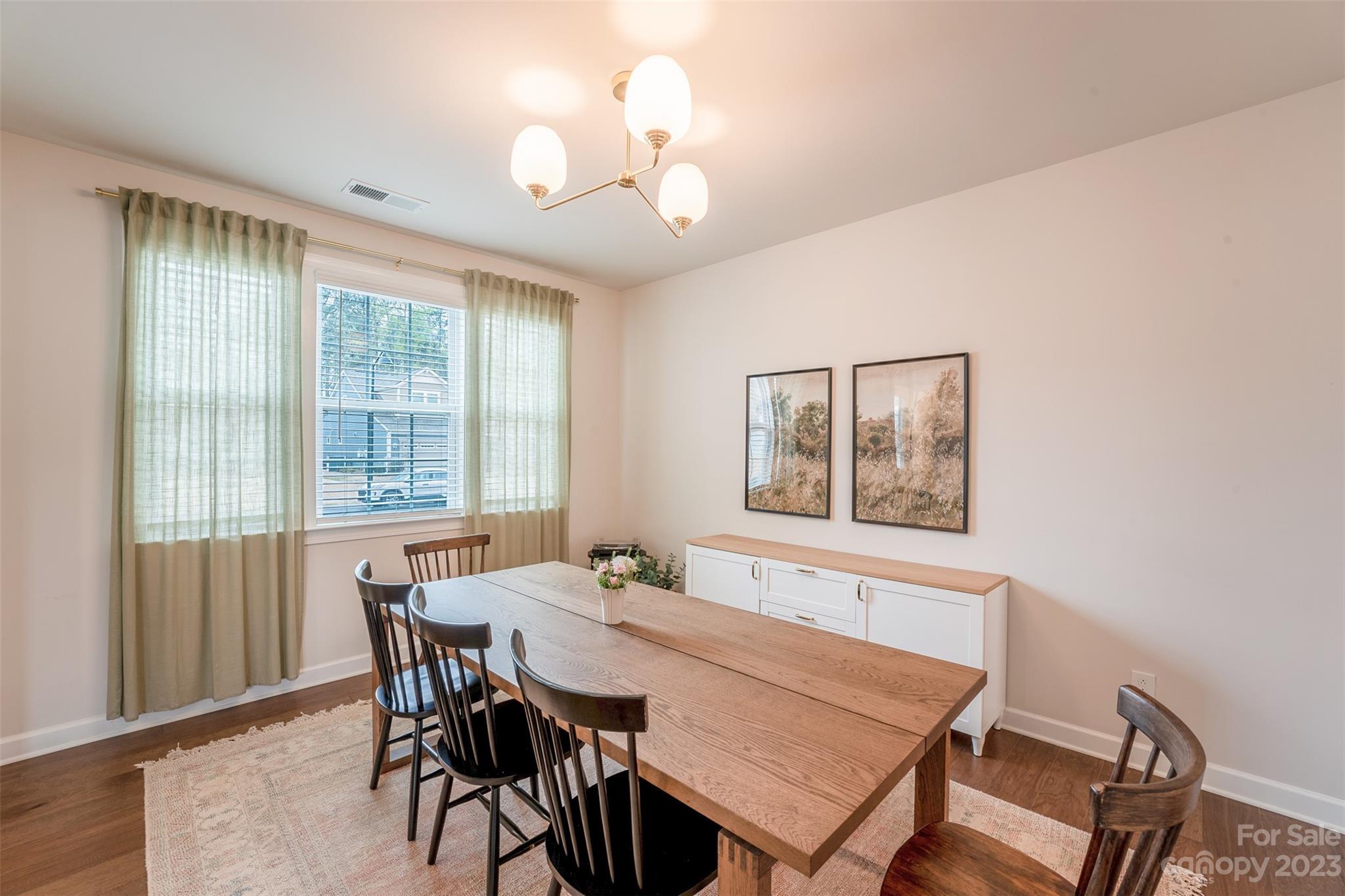 Lake Crest - Residential