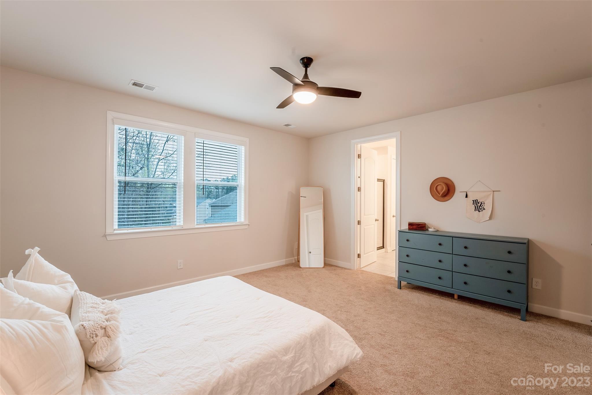 Lake Crest - Residential