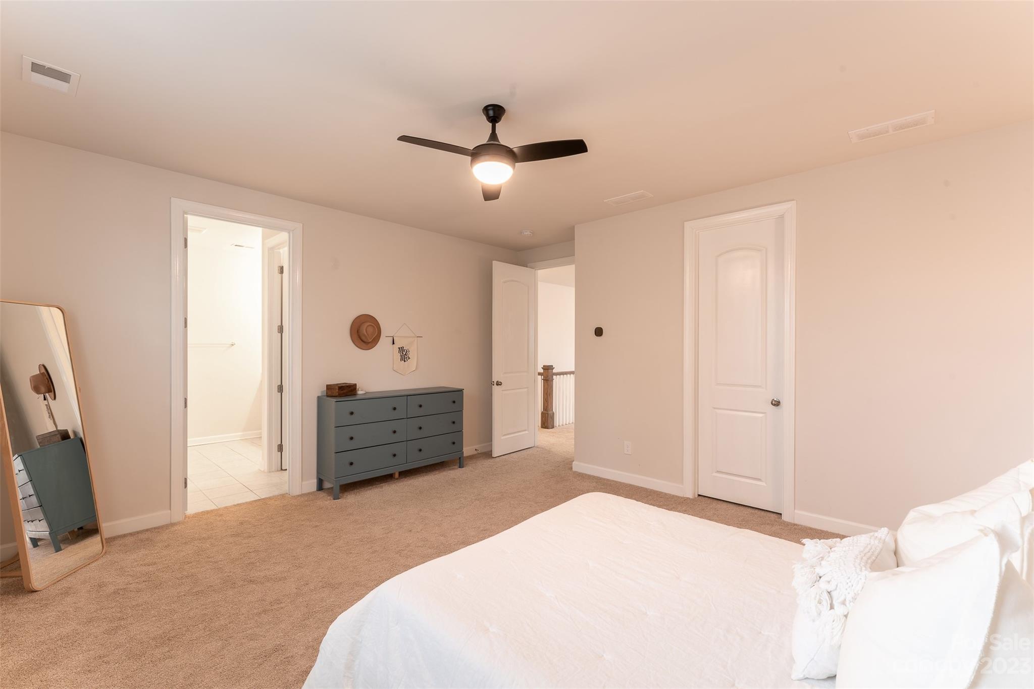 Lake Crest - Residential