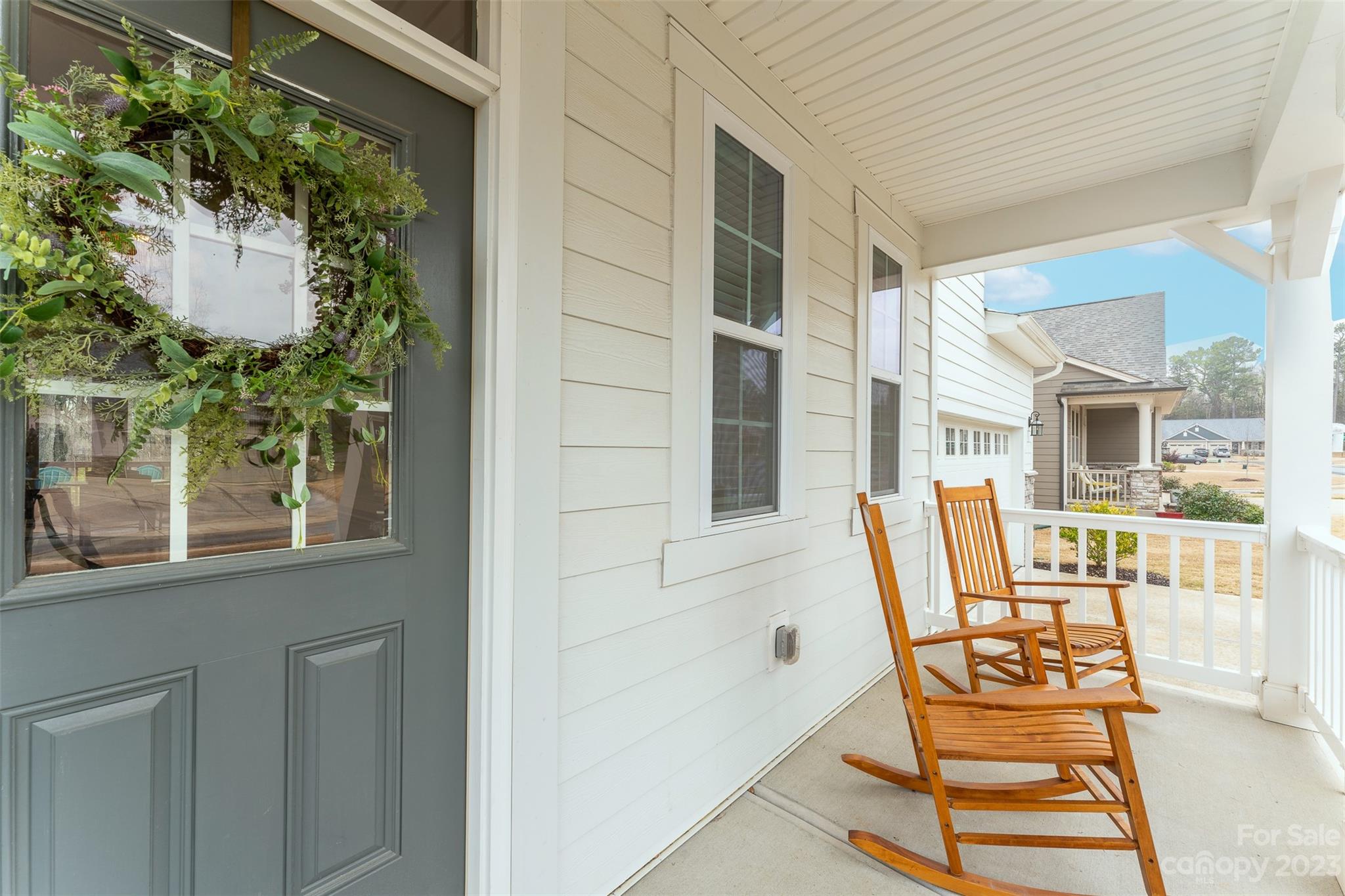 Lake Crest - Residential