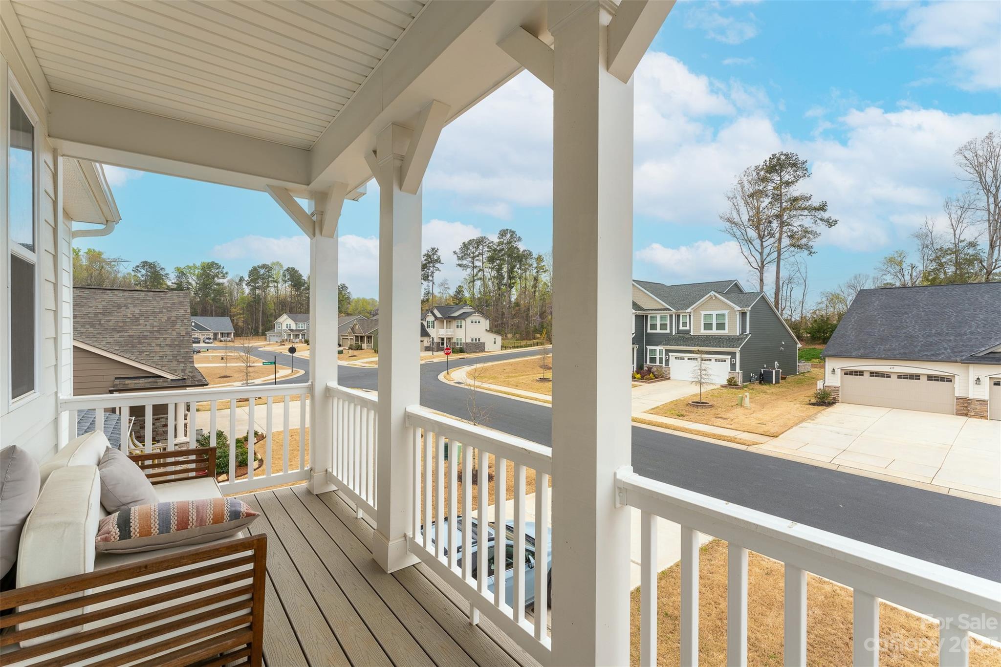 Lake Crest - Residential