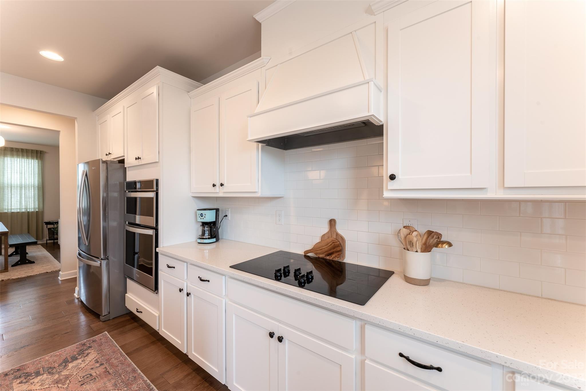 Lake Crest - Residential