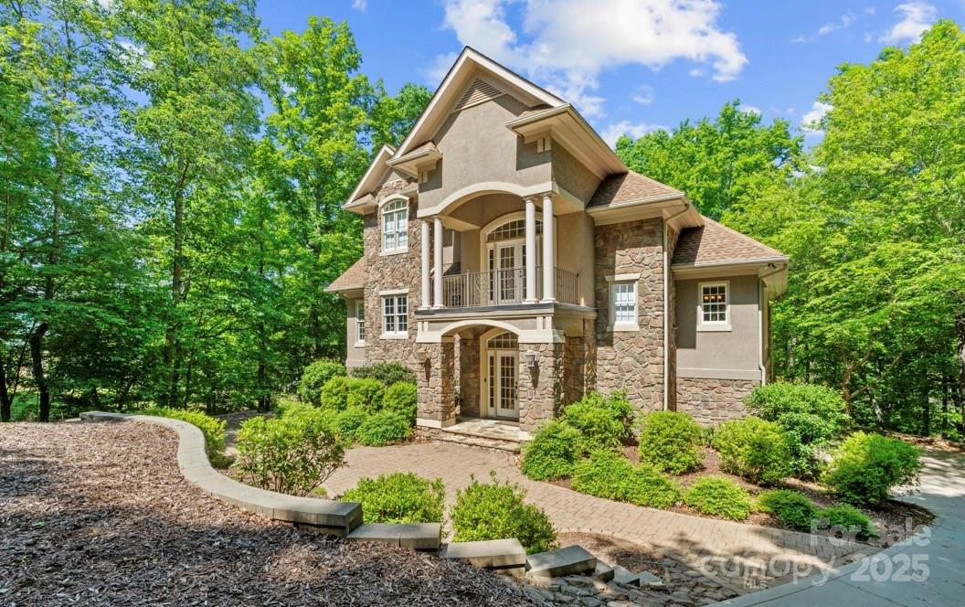 335 Whisper Lake Drive