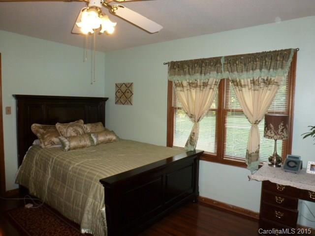 Forest Hills - Residential