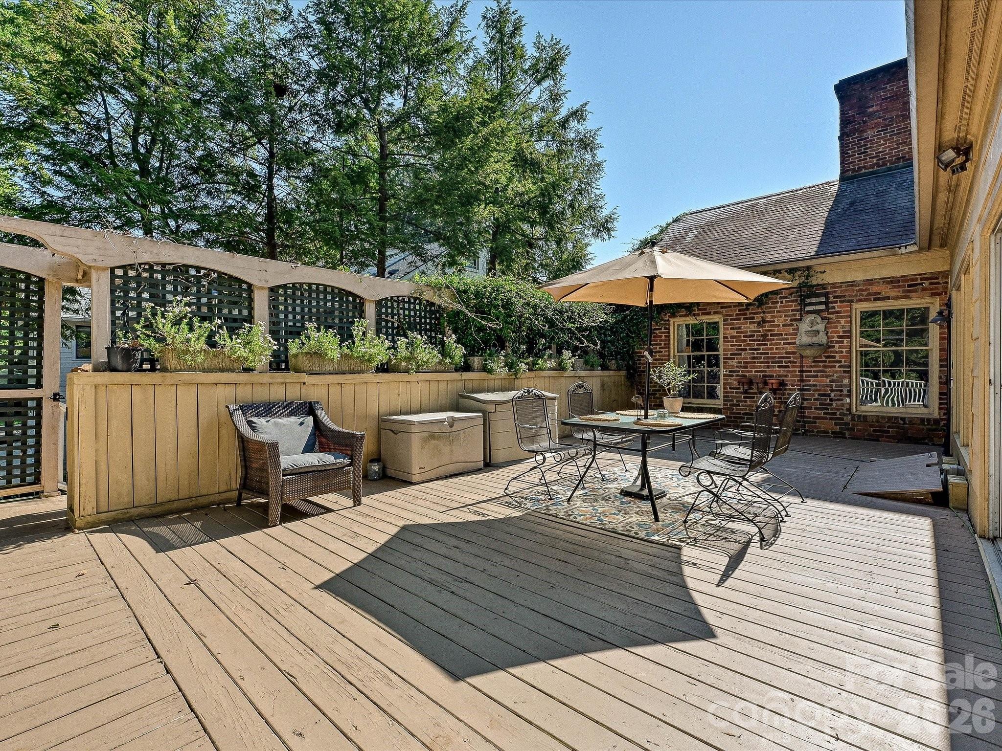 1538 Sterling Road
