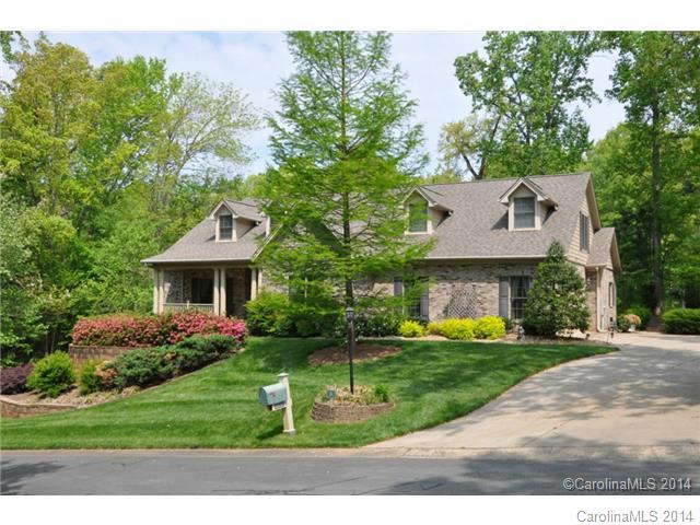 RIVER HILLS - Residential