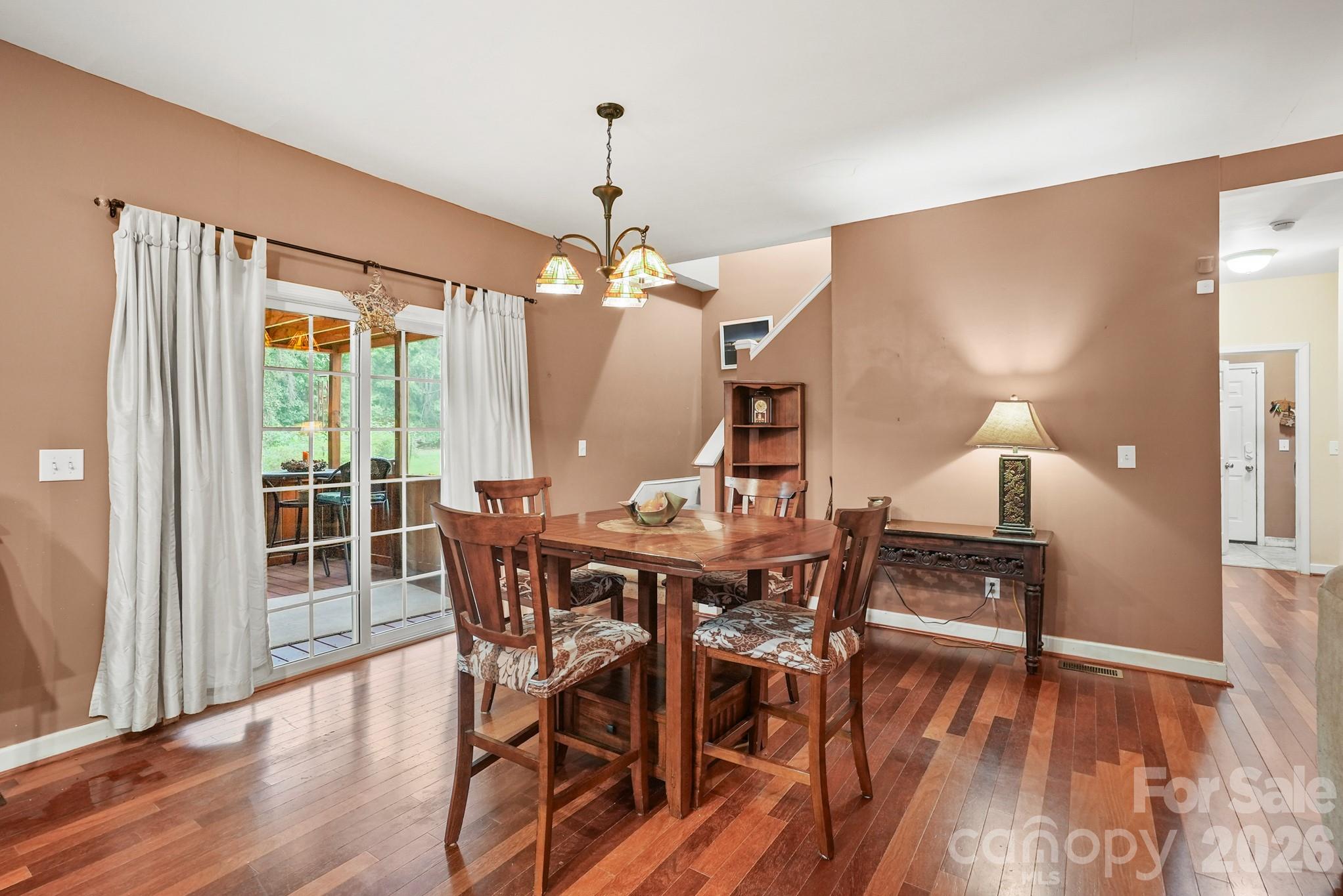 Mountain Creek - Residential