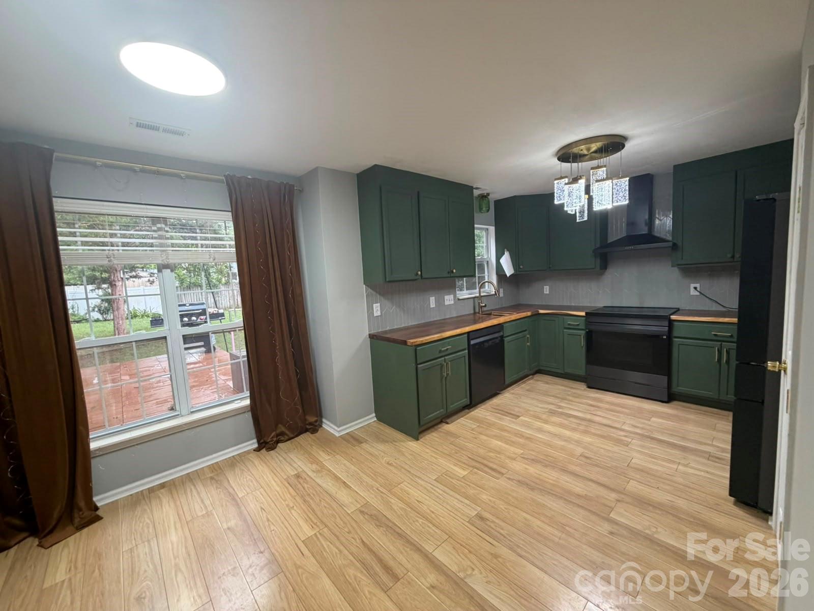 6105 Old Corral Street 22