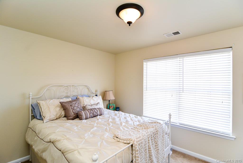 Ridge Pointe - Residential