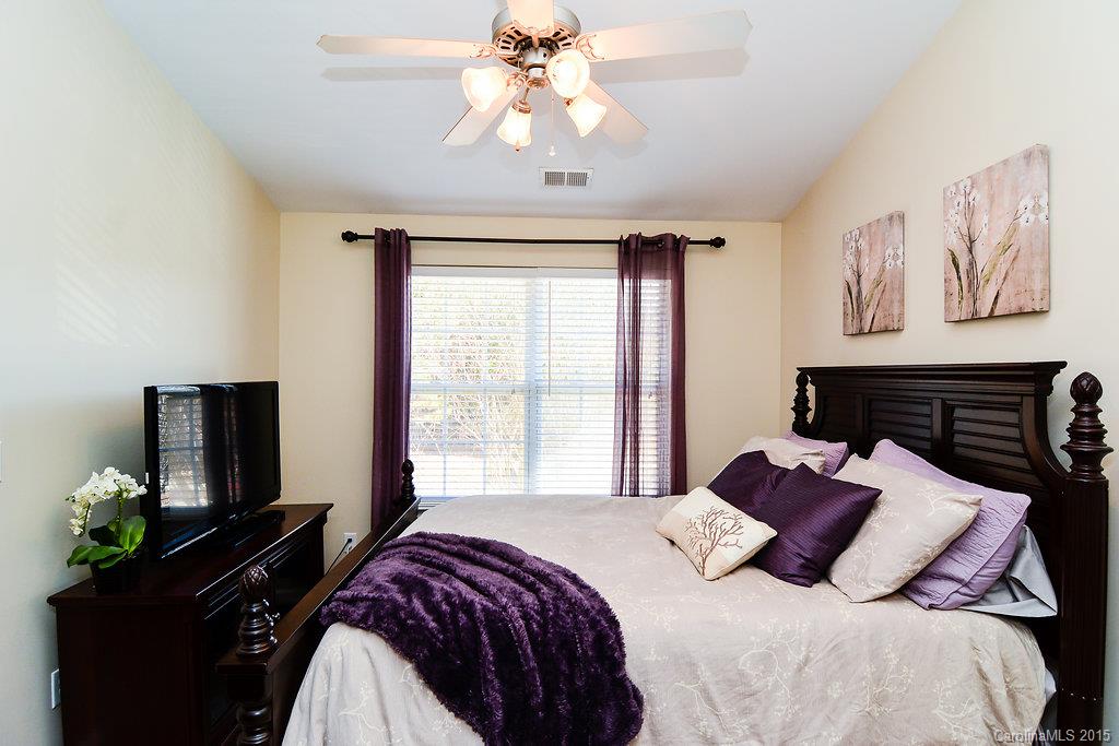 Ridge Pointe - Residential