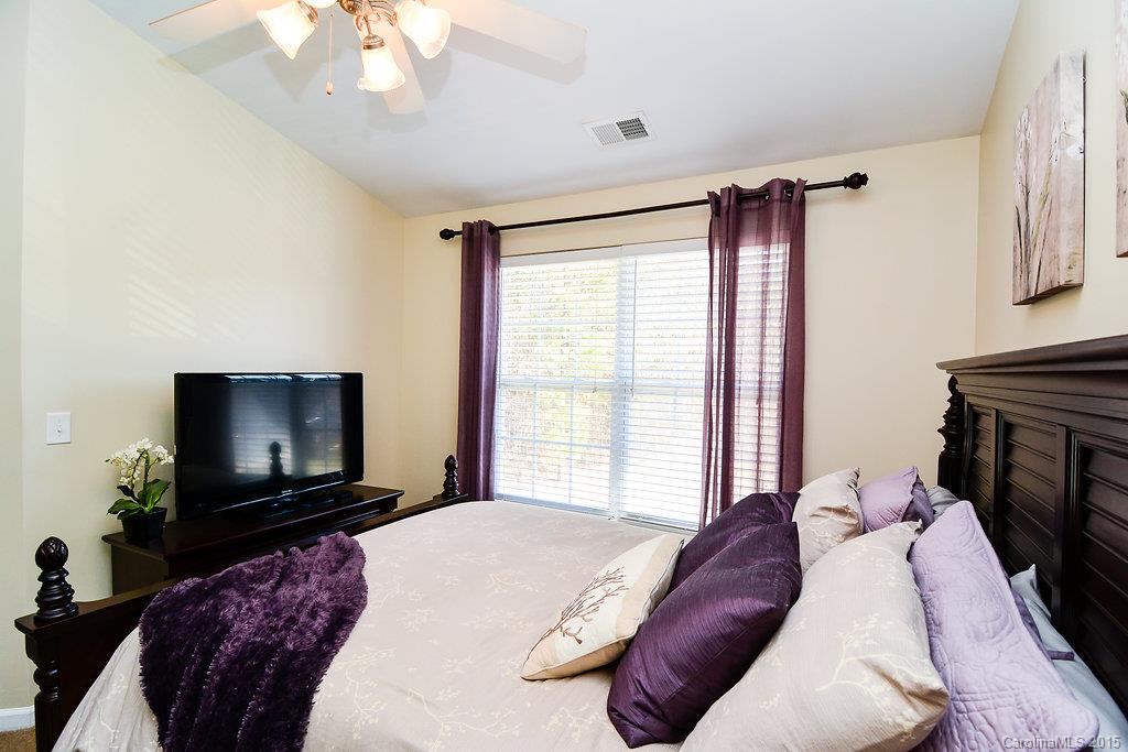 Ridge Pointe - Residential