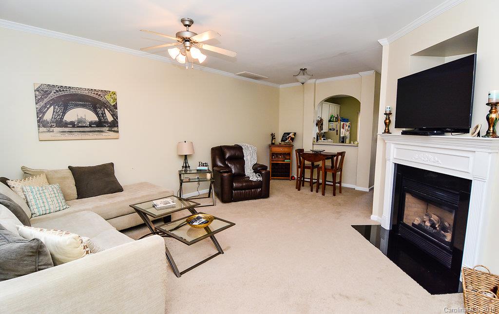 Ridge Pointe - Residential