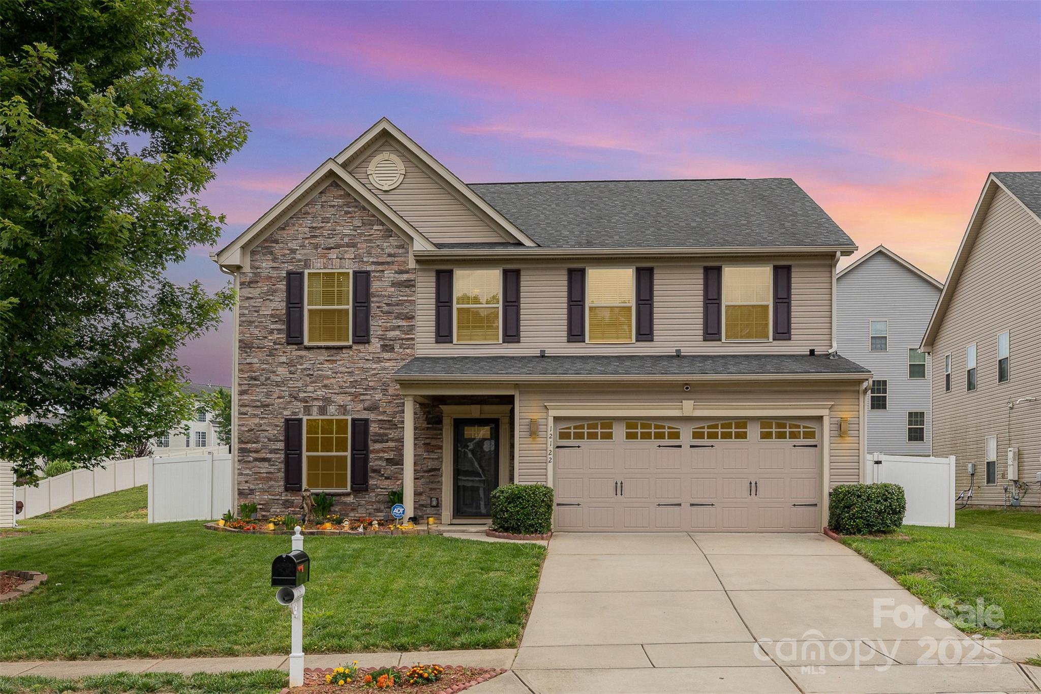12822 Plumleaf Drive