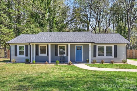 3724 Cobbleridge Drive Charlotte NC 28215