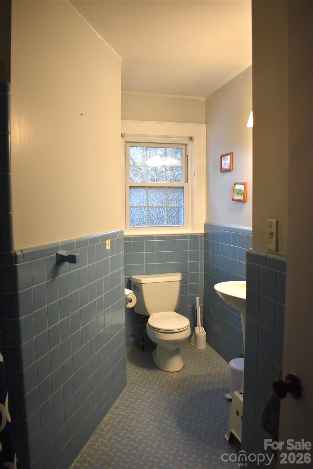 Country Club Acres - Residential