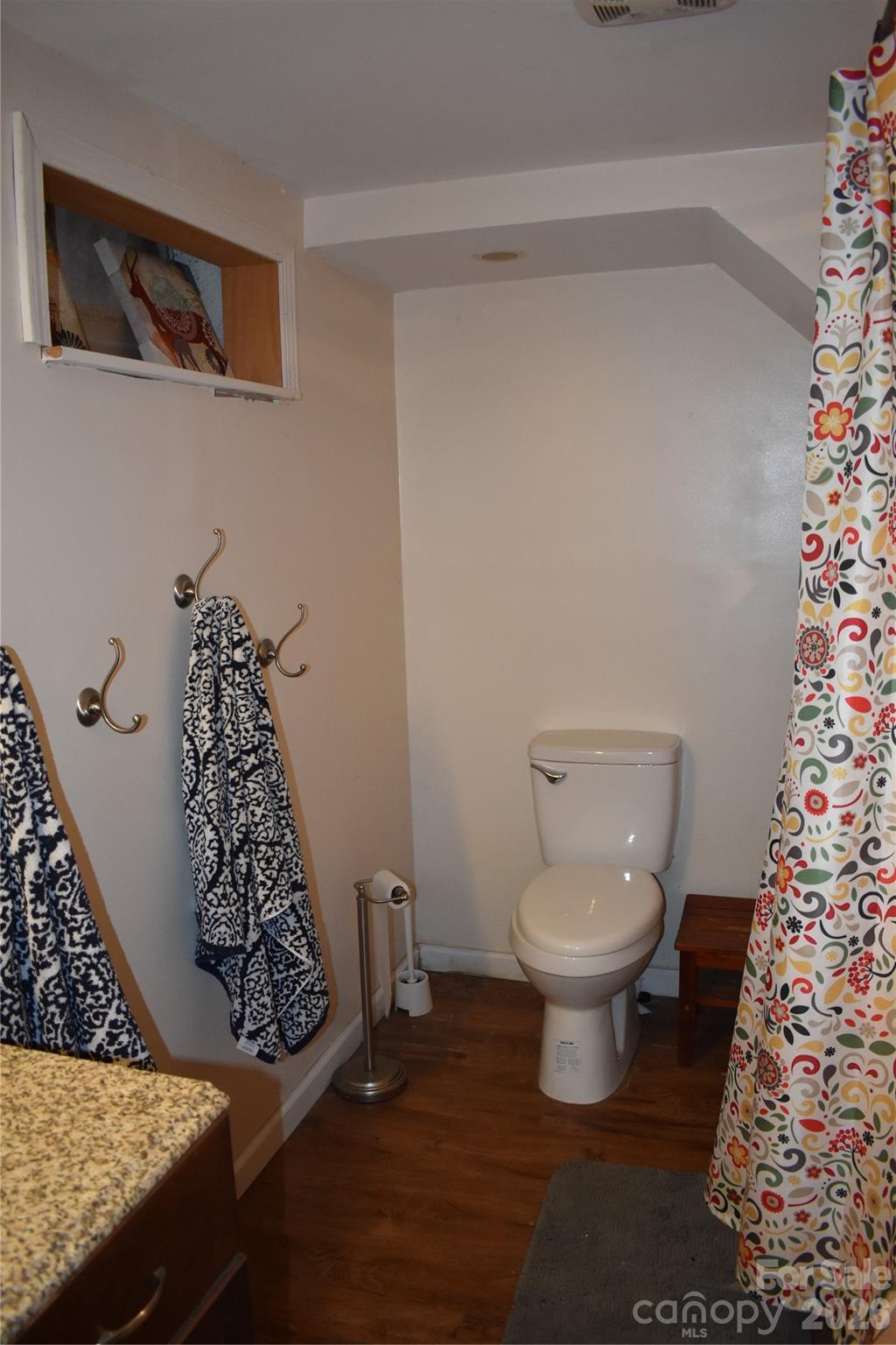 Country Club Acres - Residential