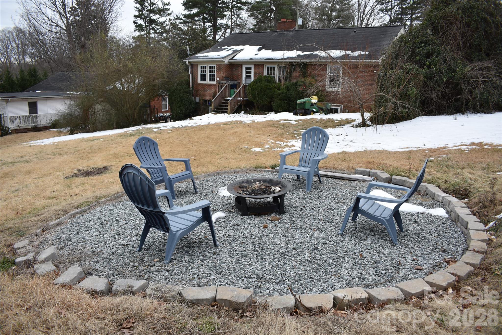 Country Club Acres - Residential