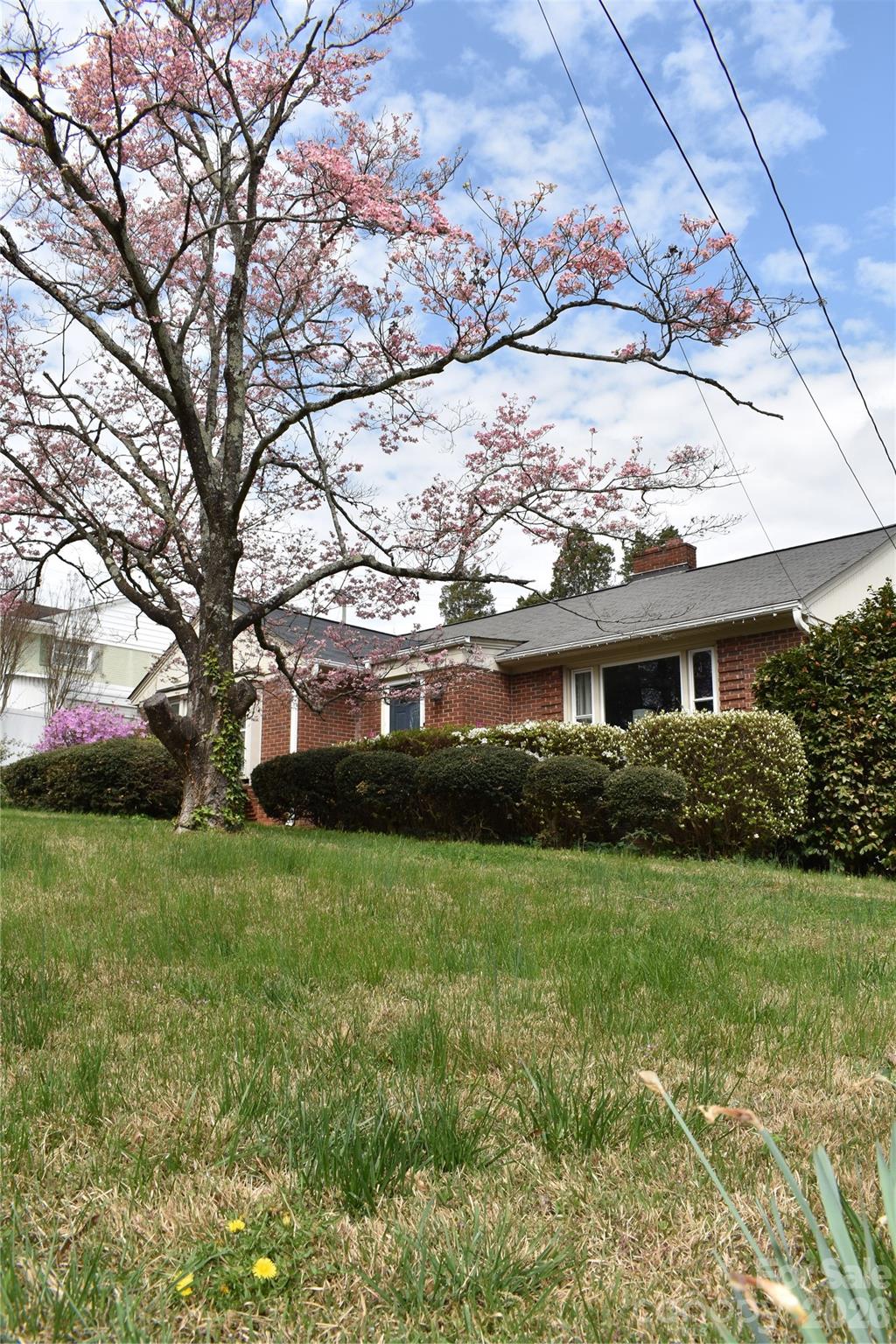 Country Club Acres - Residential