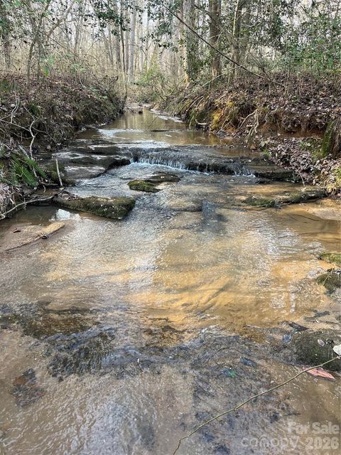 00 Pilgrim Church Road Hiddenite NC 28636