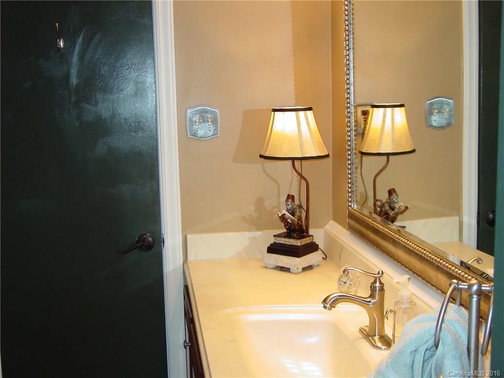 Tega Cay - Residential