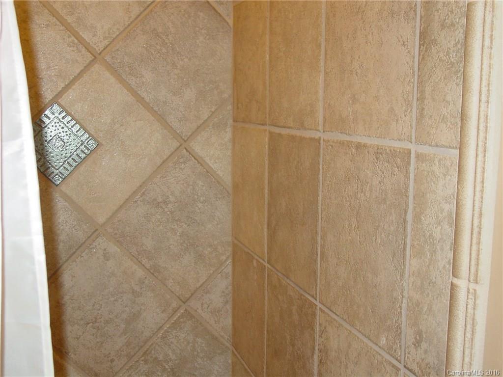 Tega Cay - Residential