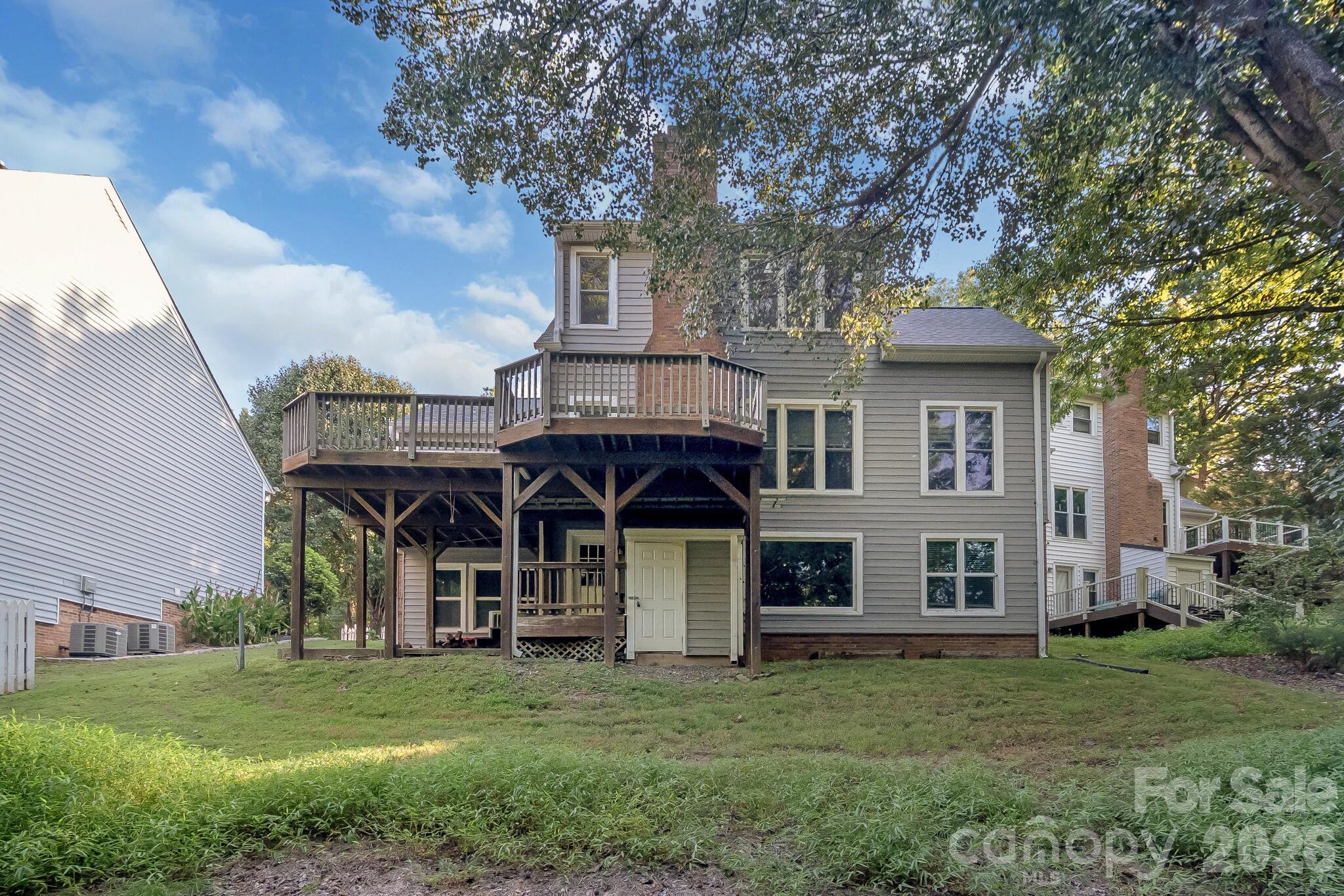6009 Coaching Inn Court