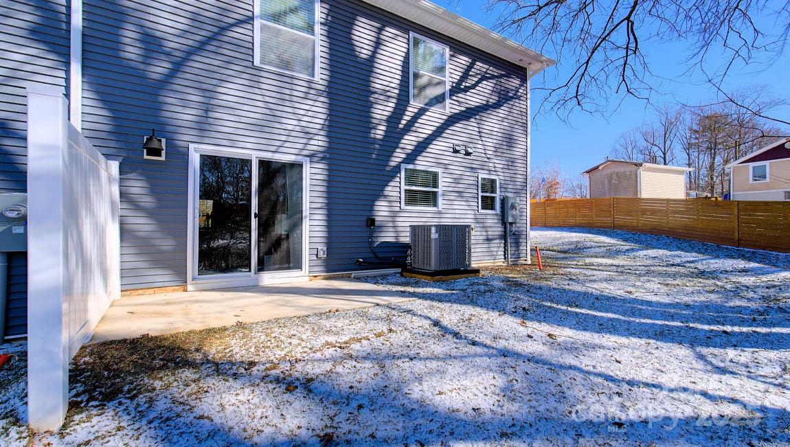 31 Cain Hollow Way